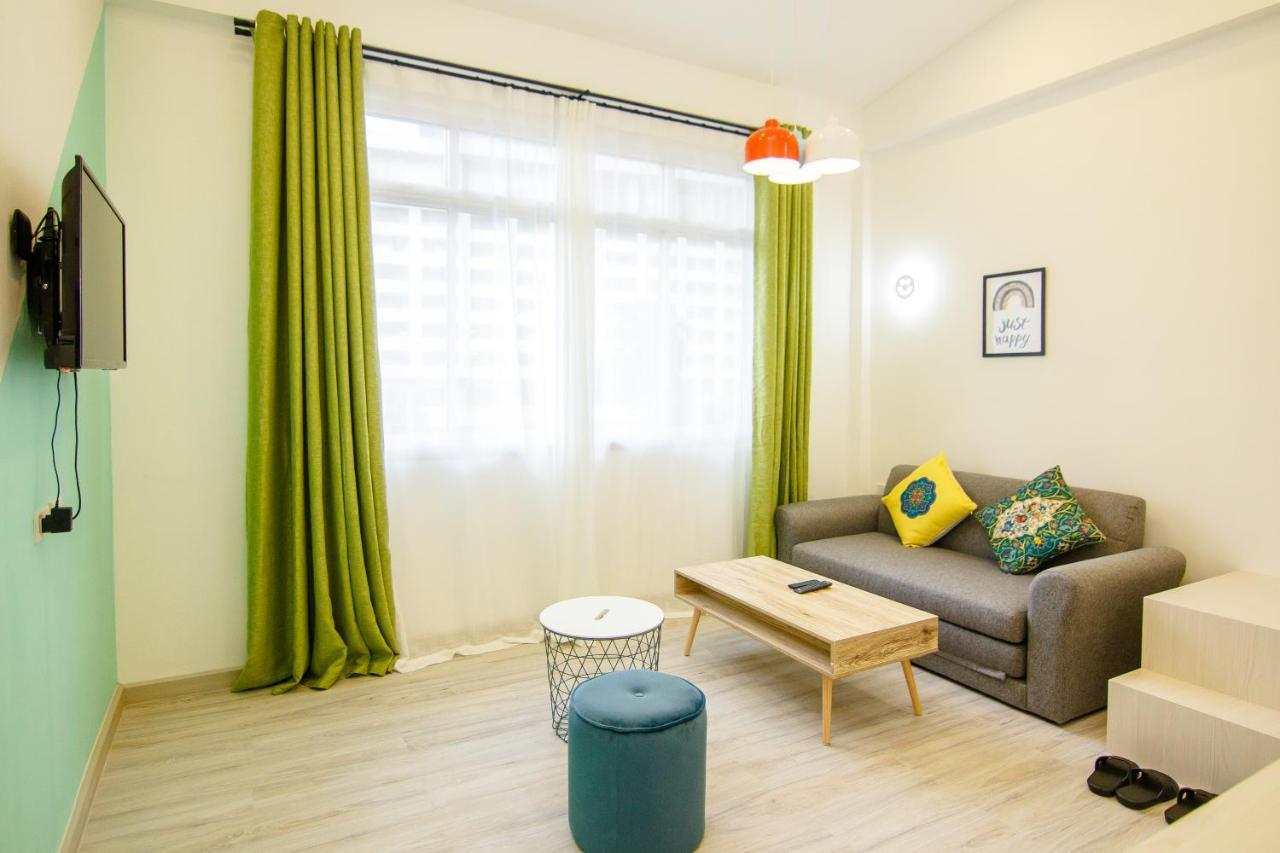Hostel Folk Poshtel Asok Bangkok Exterior foto