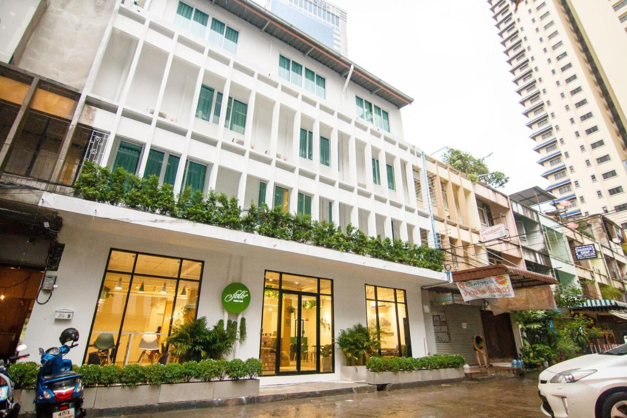 Hostel Folk Poshtel Asok Bangkok Exterior foto